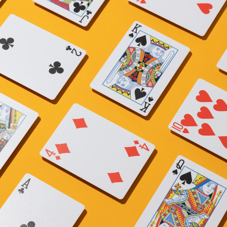 Jeux de cartes de l'AVIVO